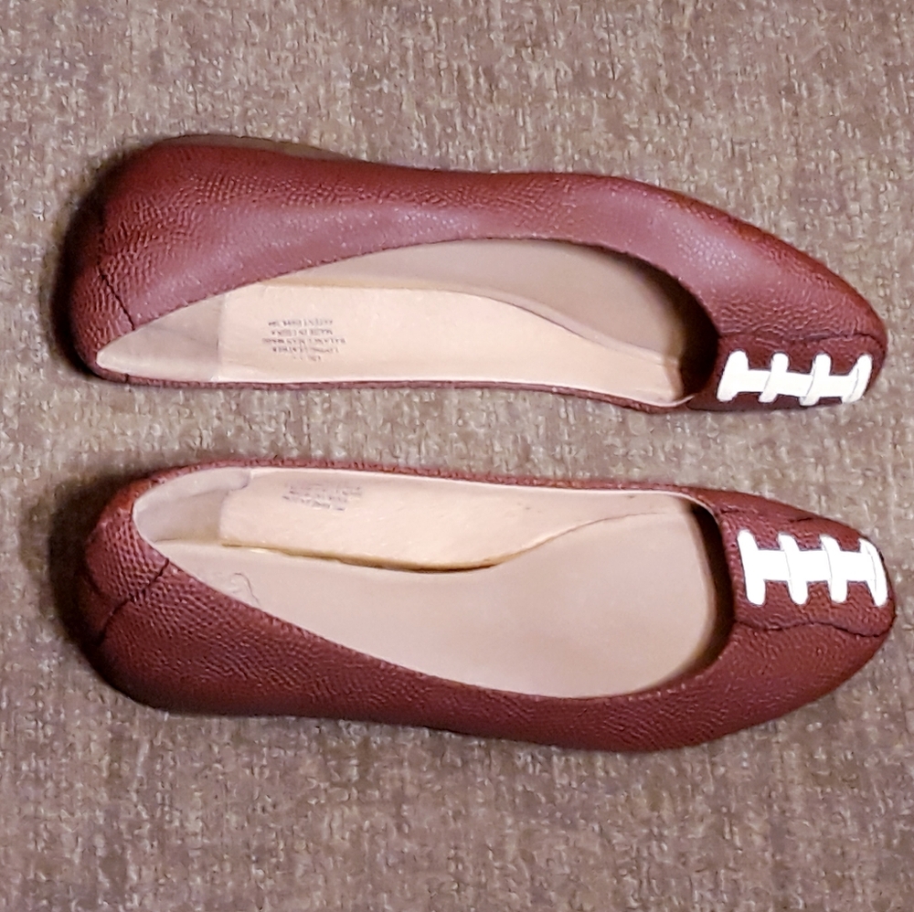 Charis & Doxa Touchdown Flats / Women Size 9 Brown Football Shoes - Picture 8 of 11
